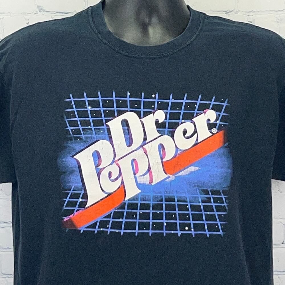 Dr Pepper Retro Space Graph T Shirt Soda Pop Cola Pop Short Sleeve Black L Large